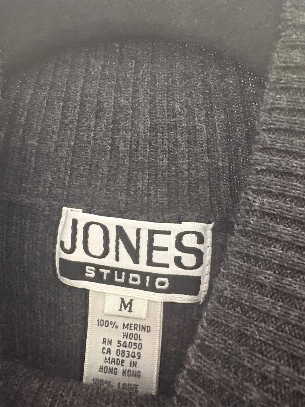 Jones Studio Charcoal Ribbed Knit Top - Picture 2 of 5